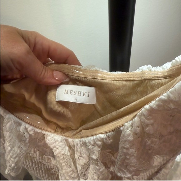 Meshki Lindsay lace mini dress - Picture 7 of 9